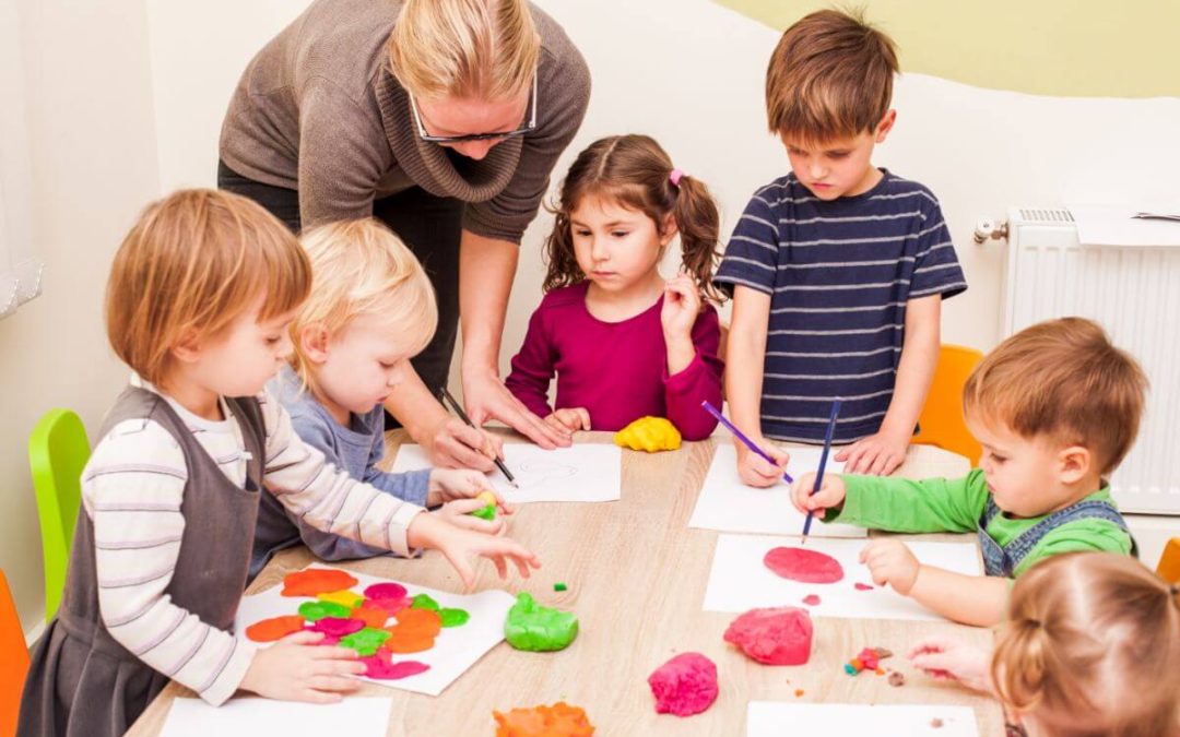 Choosing the Right Time: When Should Your Child Start Daycare?