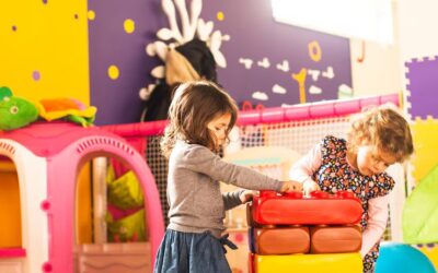 Montessori vs. Daycare: What’s Better for Early Development?