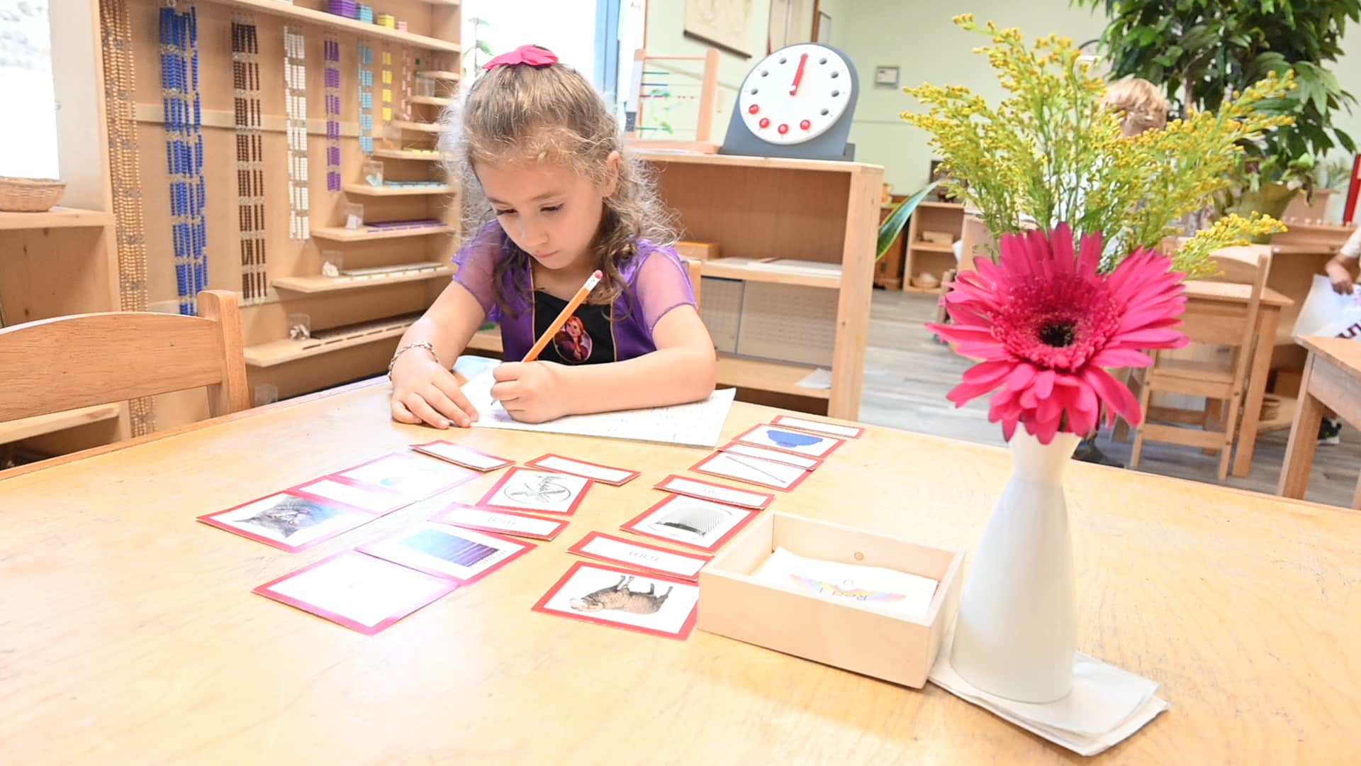 Trilingual Montessori kindergarten Ahwatukee children