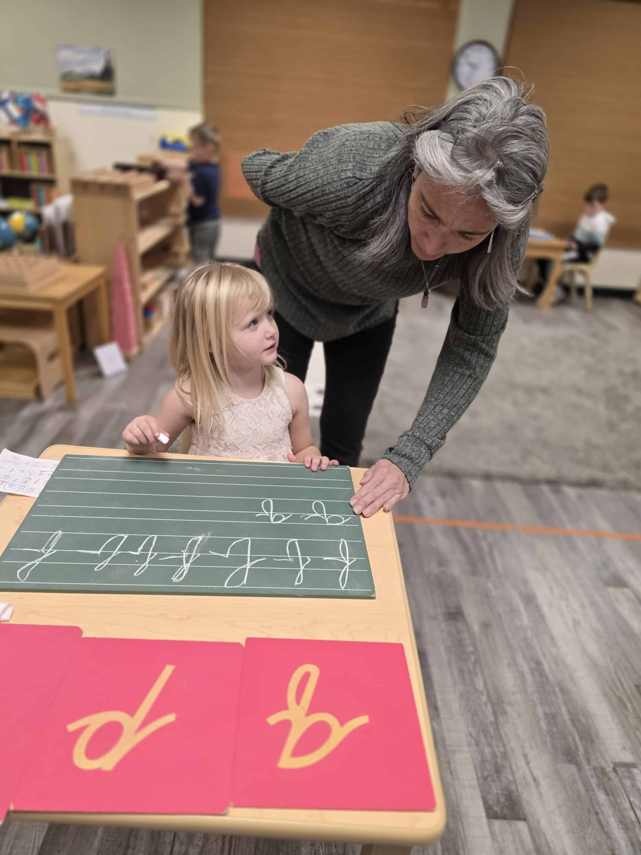 amici-trilingual-preschool-readiness Amici Trilingual Montessori classroom work for trilingual preschool readiness article